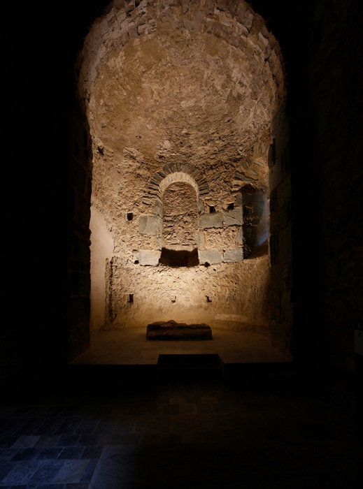 South transept chapel, Sant Pere de Rodes, El Port de la Selva (Girona) Photo by Jong-Soung Kimm